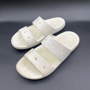 Crocs Classic Sandals in white Size 8